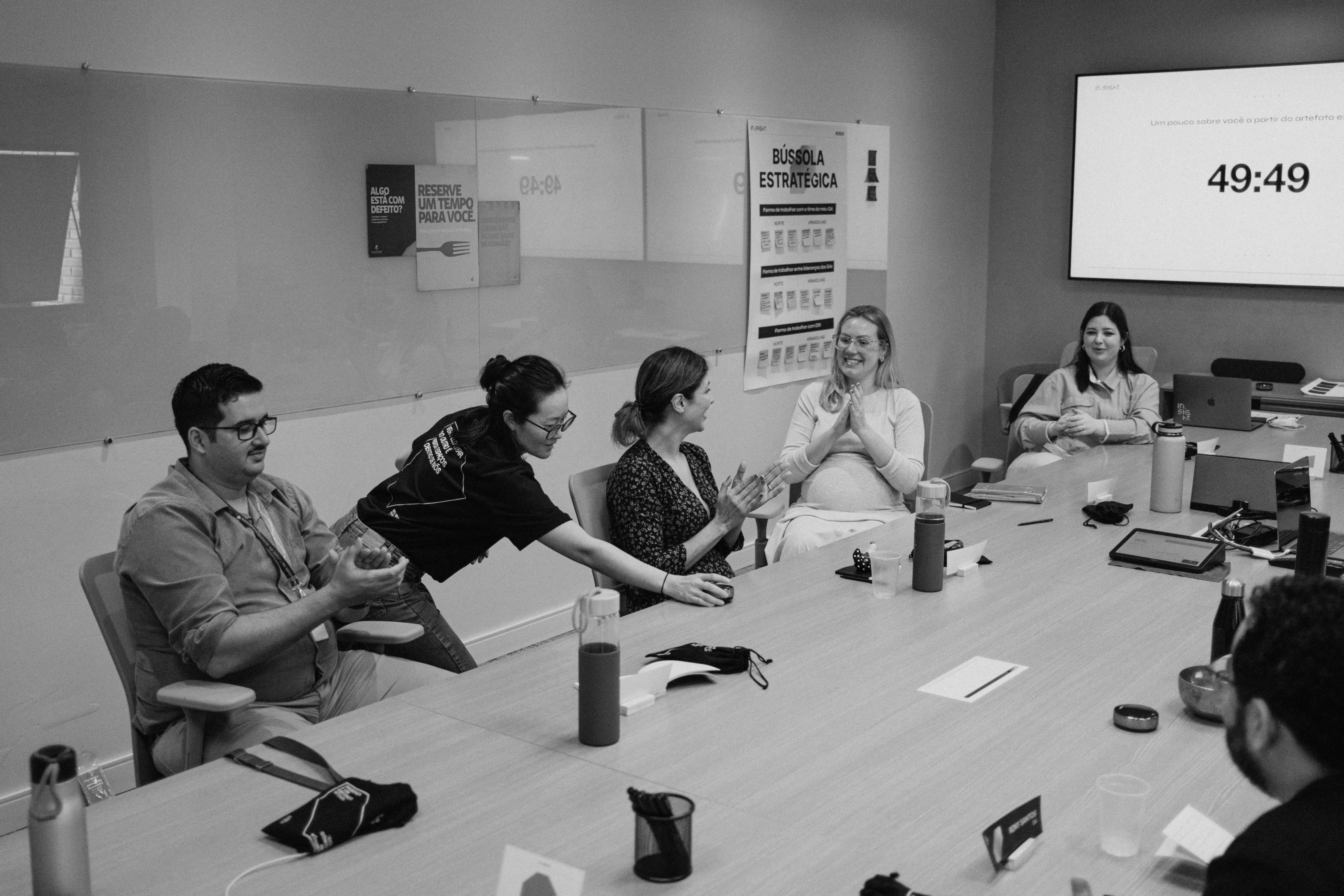 Mural visual com frameworks customizados da IN.SIGHT para planejamento estratégico de impacto em D&I